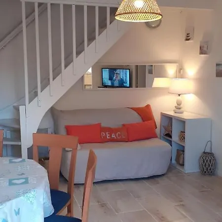 Location d'un pavillon de vacances Marseillan  Extérieur photo